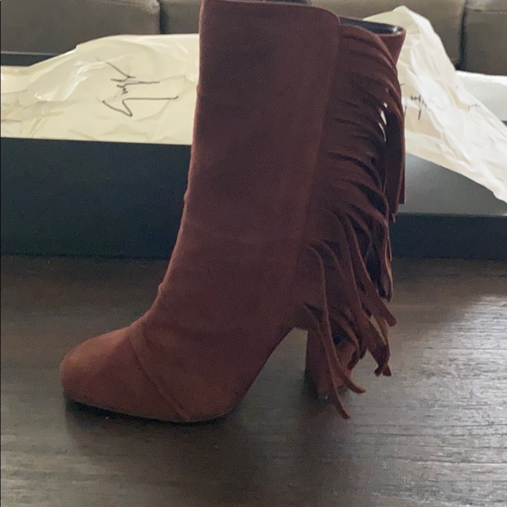 Women’s Giuseppe Zanotti Alabama Boots sz 35.5
